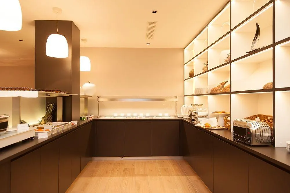 Relexa Hotel Muenchen 4*, Munich